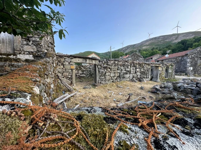 Moradia T0 para Venda em Gave Foto 13