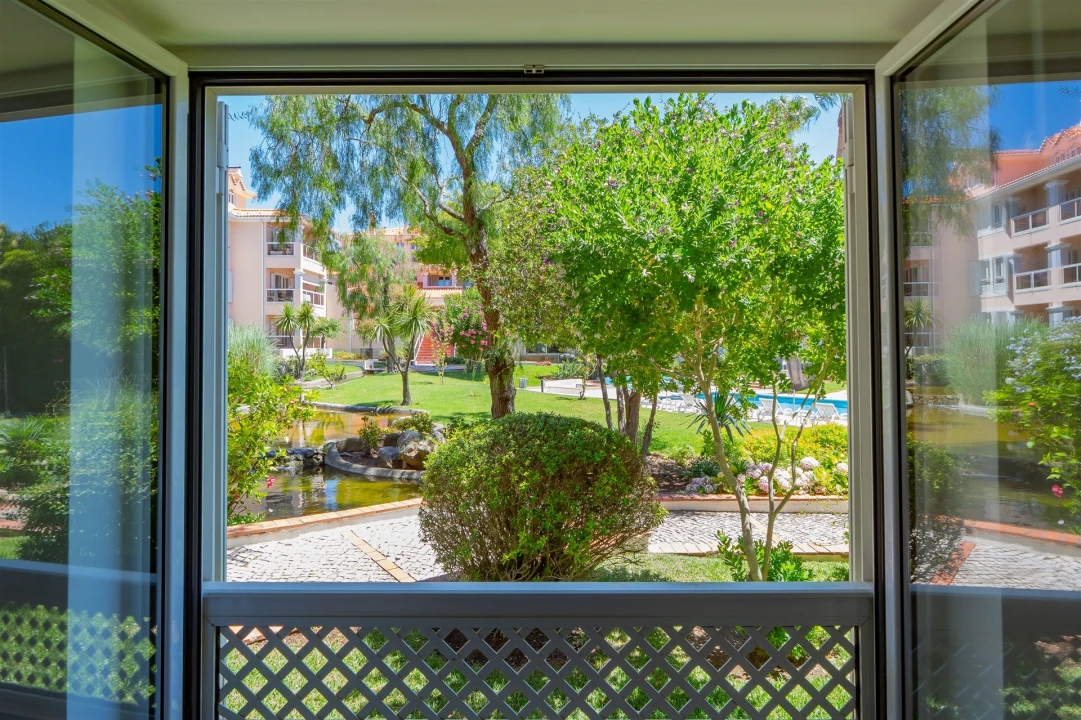 Apartamento T1 para Venda em Cascais e Estoril Foto 25