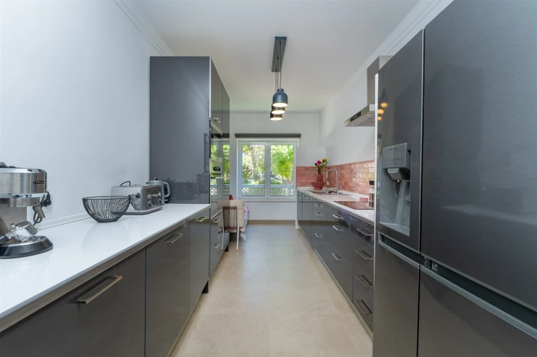Apartamento T1 para Venda em Cascais e Estoril Foto 12