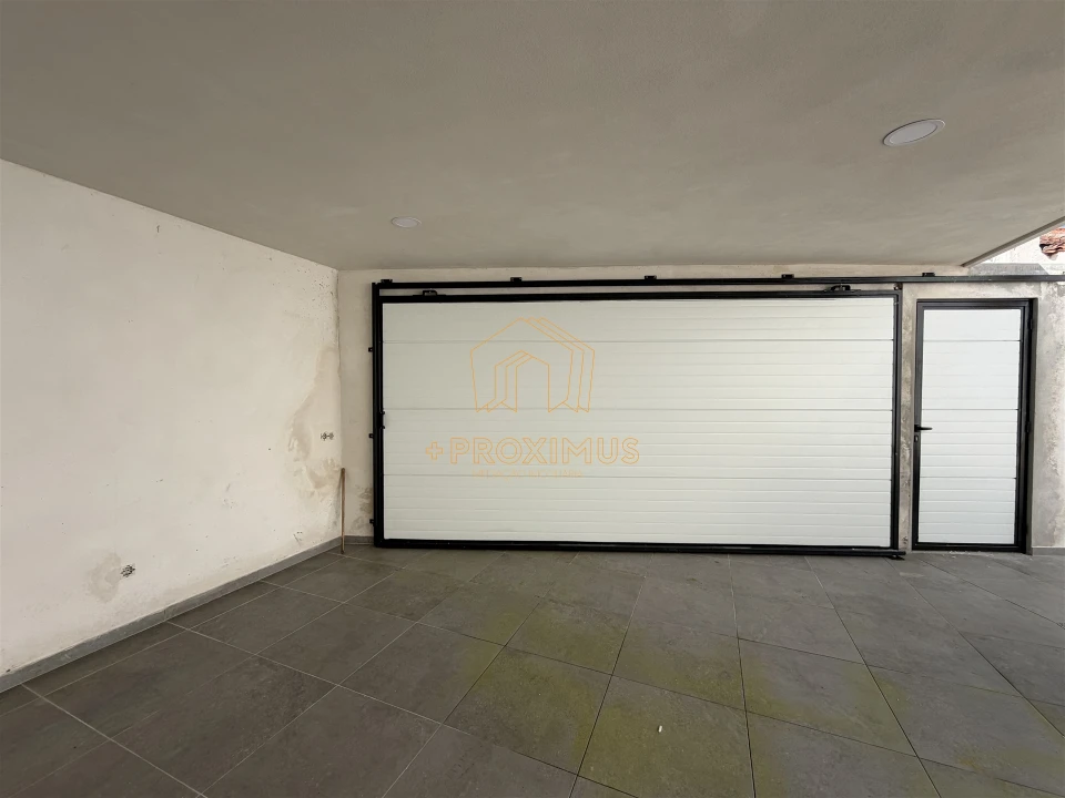 Moradia T3 para Venda em Samuel Foto 41