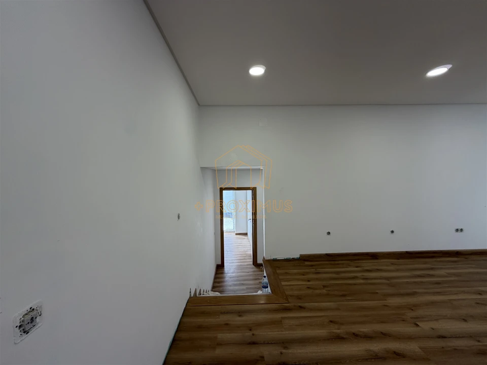 Moradia T3 para Venda em Samuel Foto 27