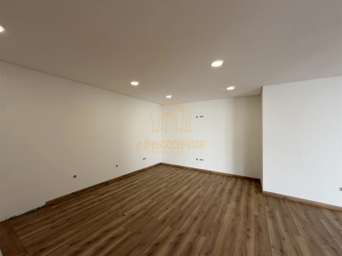 Moradia T3 para Venda em Samuel Foto 20