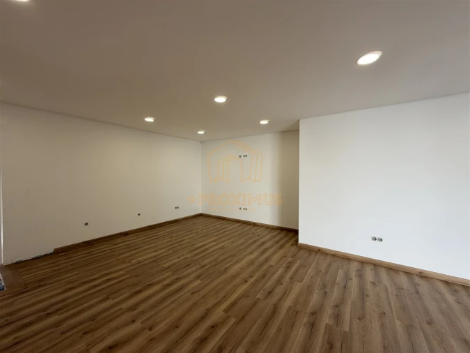 Moradia T3 para Venda em Samuel Foto 18