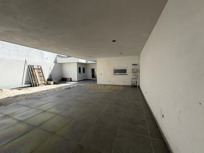 Moradia T3 para Venda em Samuel Foto 39