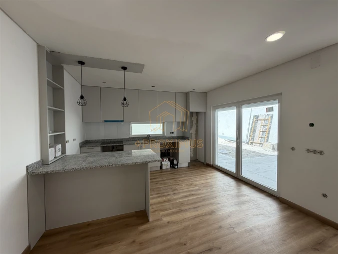 Moradia T3 para Venda em Samuel Foto 12