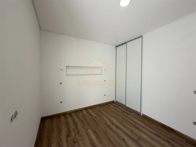 Moradia T3 para Venda em Samuel Foto 28