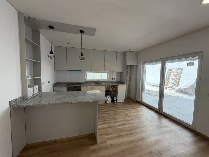 Moradia T3 para Venda em Samuel Foto 10