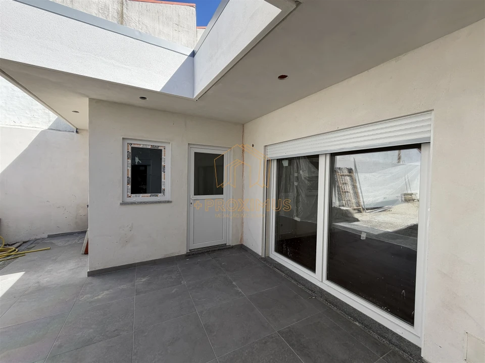 Moradia T3 para Venda em Samuel Foto 5