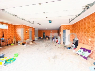 Moradia T4 para Venda em Fernao Ferro