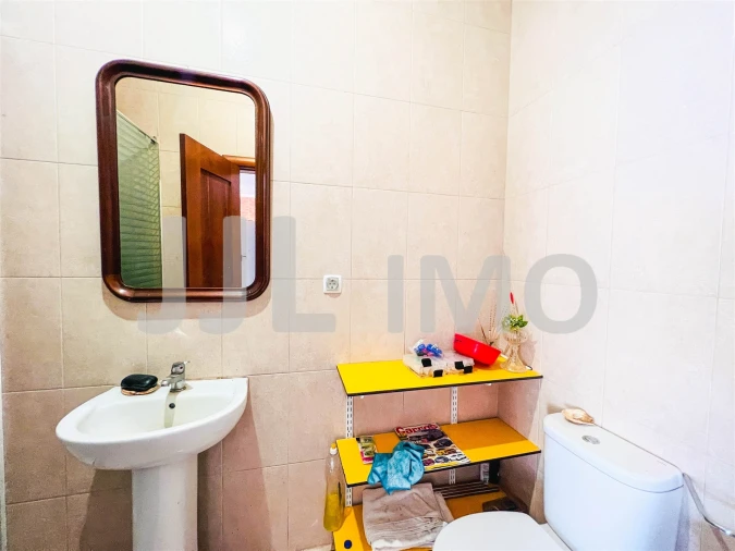 Moradia T4 para Venda em Fernao Ferro Foto 32
