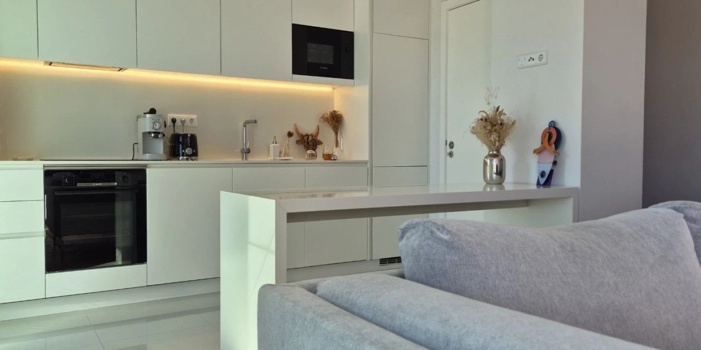 Apartamento T1 para Arrendamento em Carnide Foto 6
