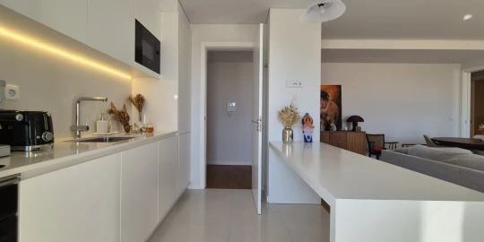 Apartamento T1 para Arrendamento em Carnide