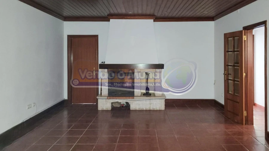 Moradia T4 para Venda em Salvaterra de Magos e Foros de Salvaterra Foto 10