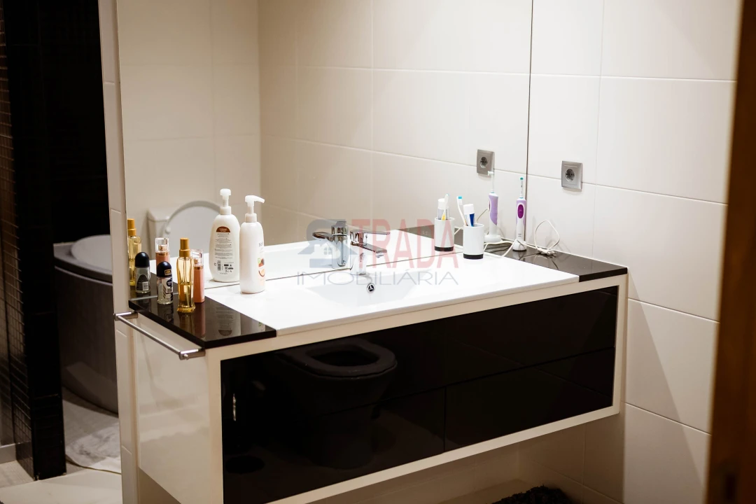 Quinta T6 para Venda em Ribeiros Foto 14