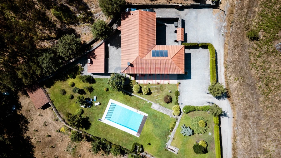 Quinta T6 para Venda em Ribeiros Foto 6