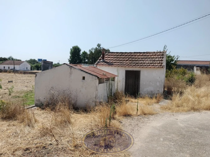 Terreno Misto para Venda em Sarilhos Grandes Foto 5