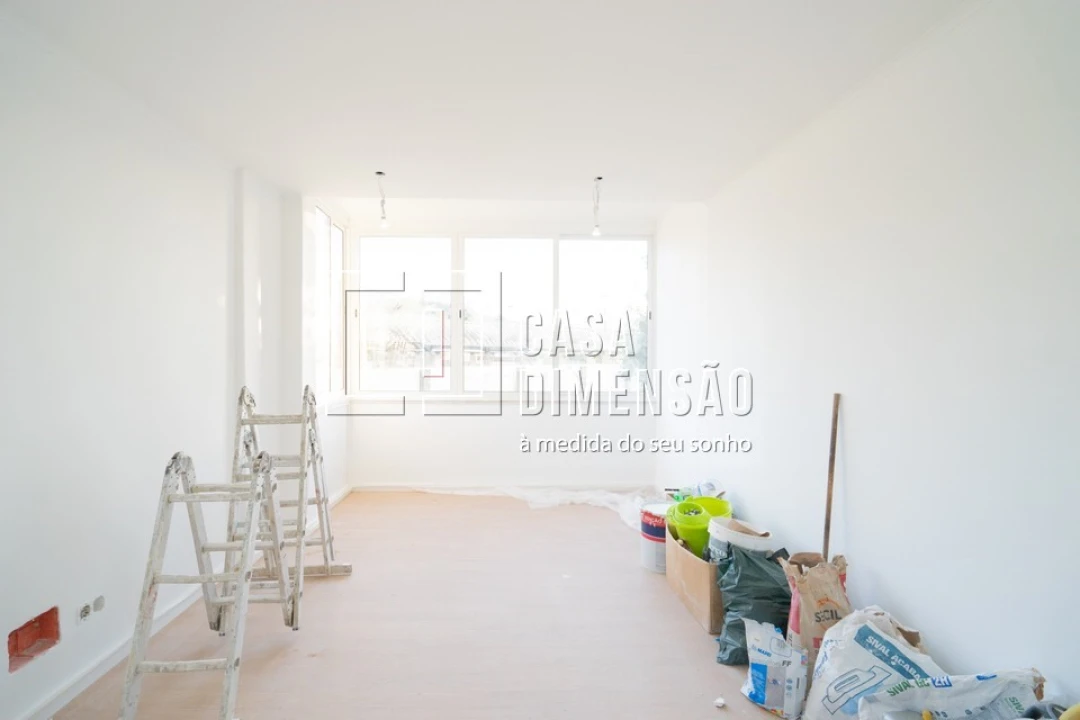 Apartamento T1 para Venda em Águas Livres Foto 4