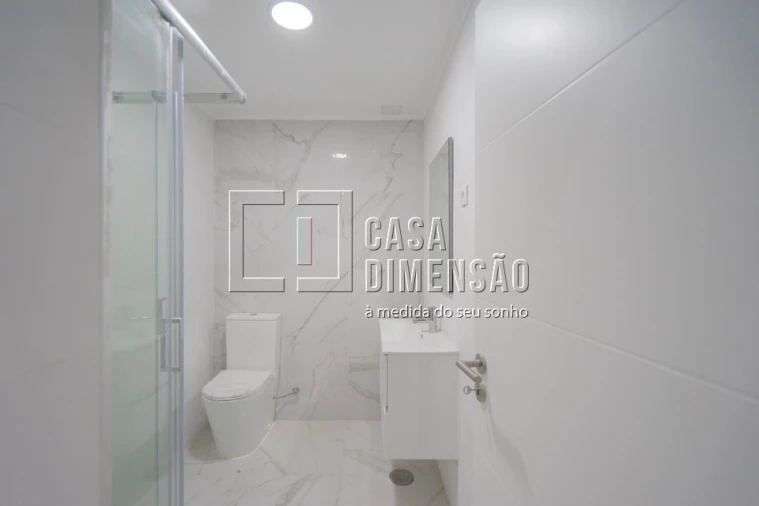 Apartamento T1 para Venda em Mina de Água Foto 13