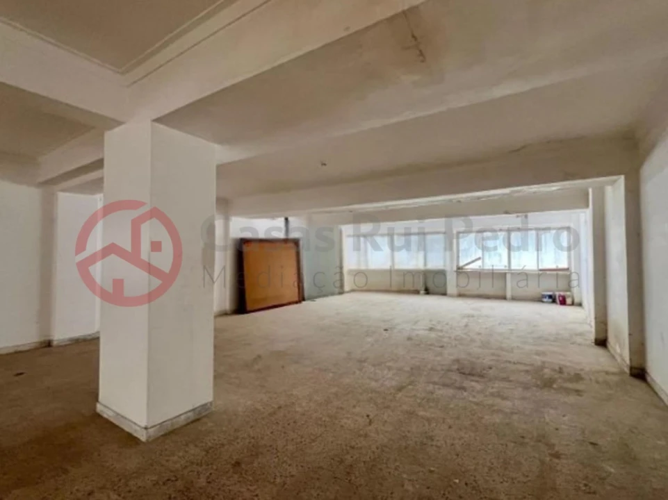 Loja para Venda em Agualva e Mira-Sintra Foto 12