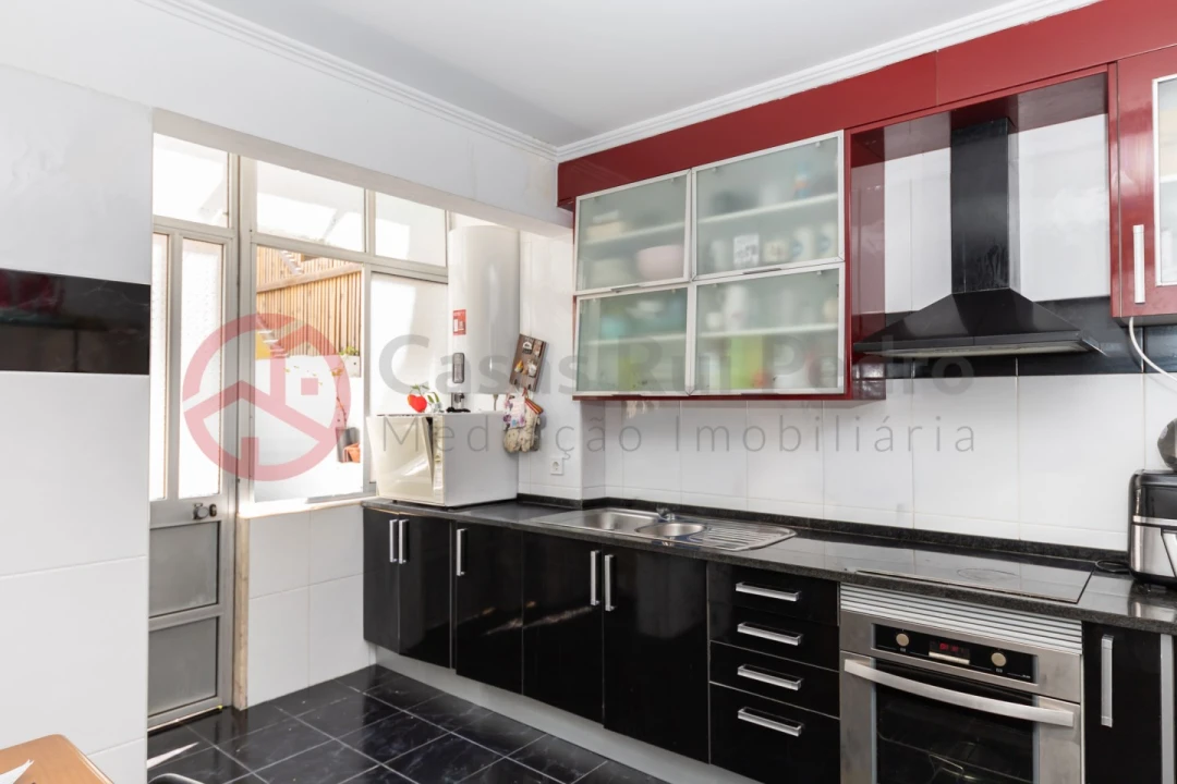 Apartamento T3 para Venda em Almada, Cova da Piedade, Pragal e Cacilhas Foto 10