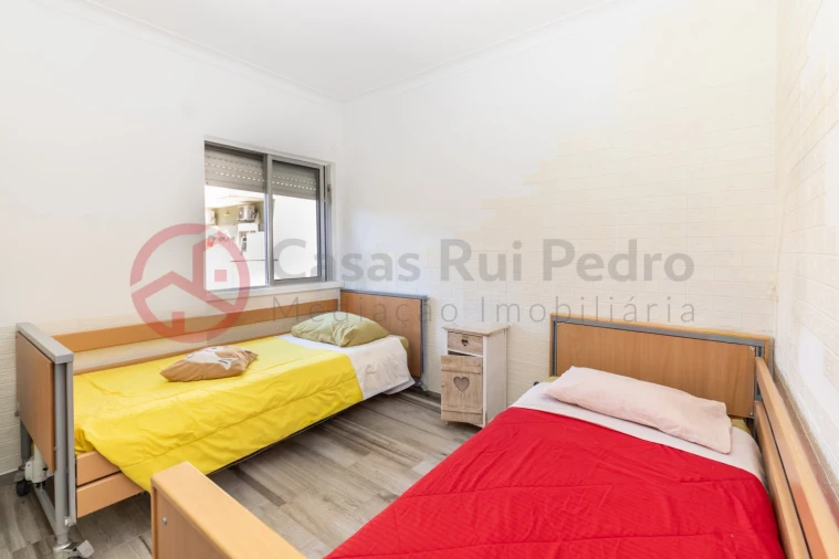 Apartamento T3 para Venda em Almada, Cova da Piedade, Pragal e Cacilhas Foto 18