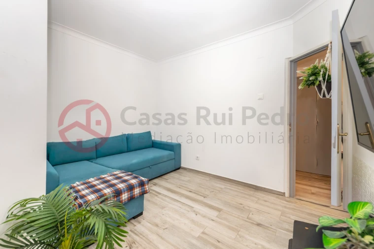 Apartamento T3 para Venda em Almada, Cova da Piedade, Pragal e Cacilhas Foto 22