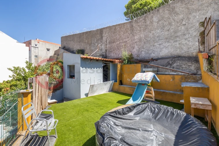 Apartamento T3 para Venda em Almada, Cova da Piedade, Pragal e Cacilhas Foto 29