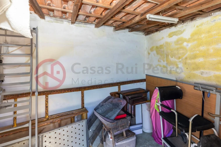 Apartamento T3 para Venda em Almada, Cova da Piedade, Pragal e Cacilhas Foto 32