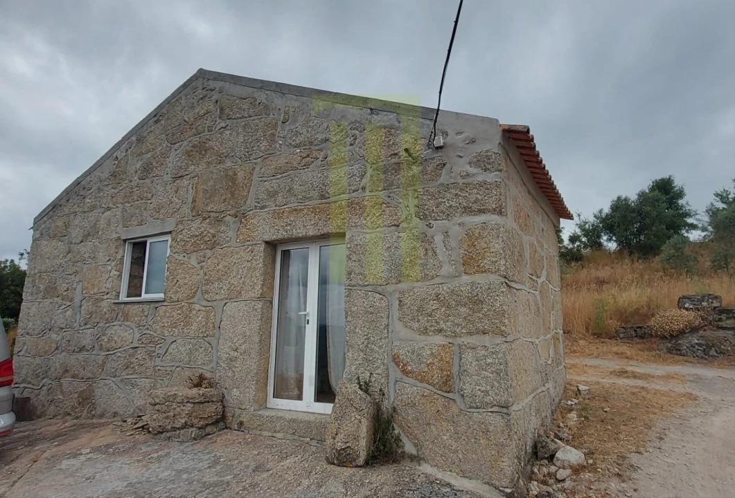 Quinta para Venda em Ervedal e Vila Franca da Beira Foto 9