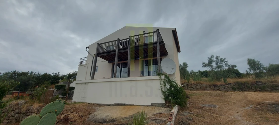 Quinta para Venda em Ervedal e Vila Franca da Beira Foto 4