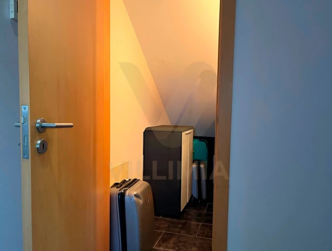 Moradia T5 para Venda em Arcozelo Foto 19