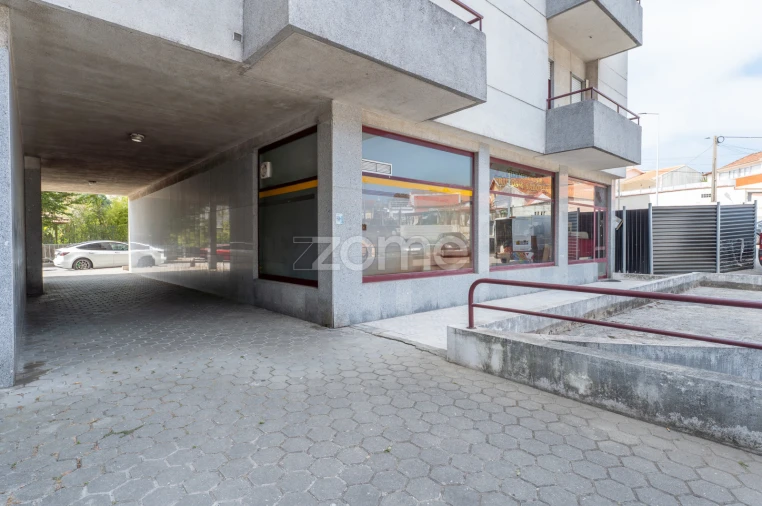 Negócio para Trespasse em Mafamude e Vilar do Paraíso Foto 35