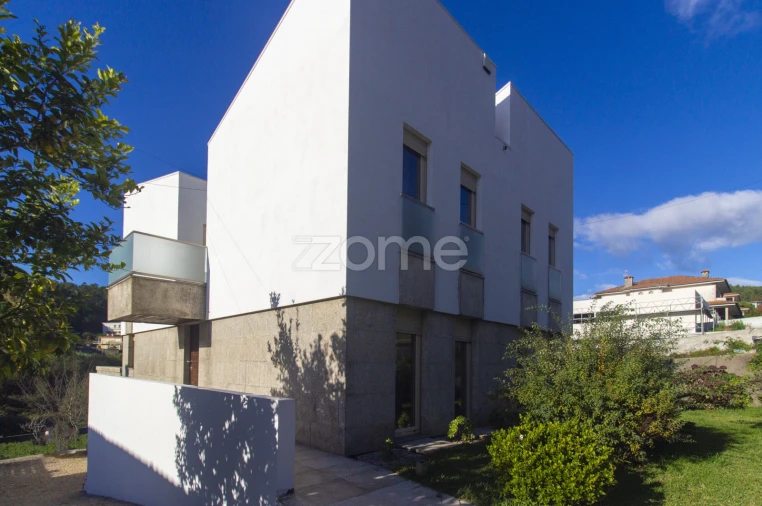 Moradia T5 para Venda em Este (São Pedro e São Mamede) Foto 40