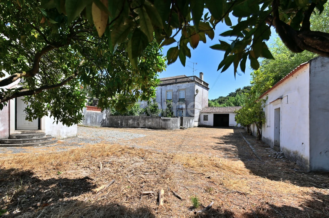 Quinta T7 para Venda em Dois Portos e Runa Foto 24