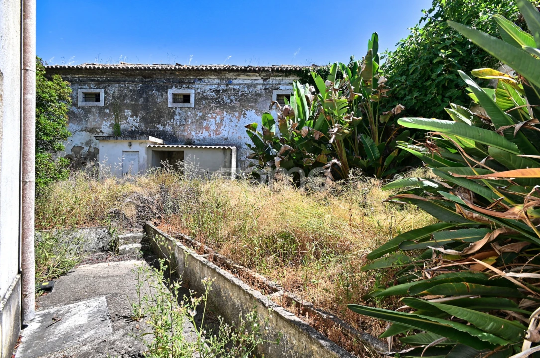 Quinta T7 para Venda em Dois Portos e Runa Foto 28