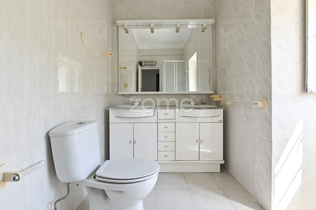 Quinta T7 para Venda em Dois Portos e Runa Foto 13