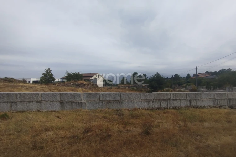 Terreno para Venda em Mangualde, Mesquitela e Cunha Alta