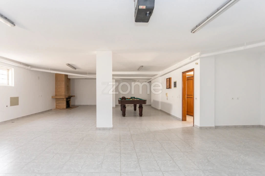 Quinta T6 para Venda em Rio de Mouro Foto 22