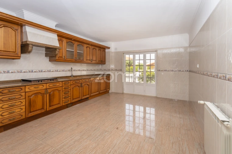 Quinta T6 para Venda em Rio de Mouro Foto 1