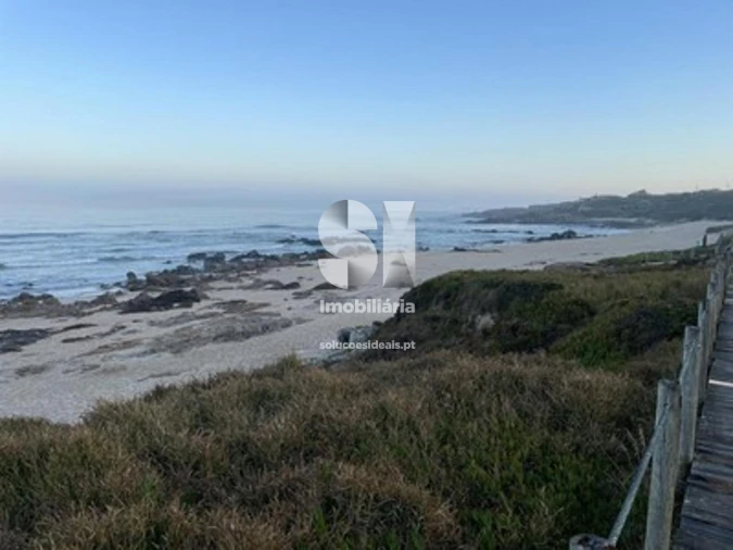 Moradia T5 para Venda em Aguçadoura e Navais Foto 16