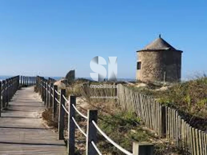 Moradia T5 para Venda em Aguçadoura e Navais Foto 14