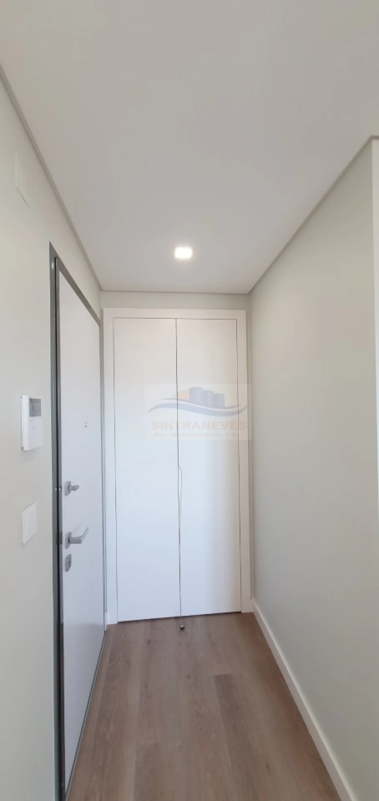 Apartamento T2 para Venda em Loures Foto 4