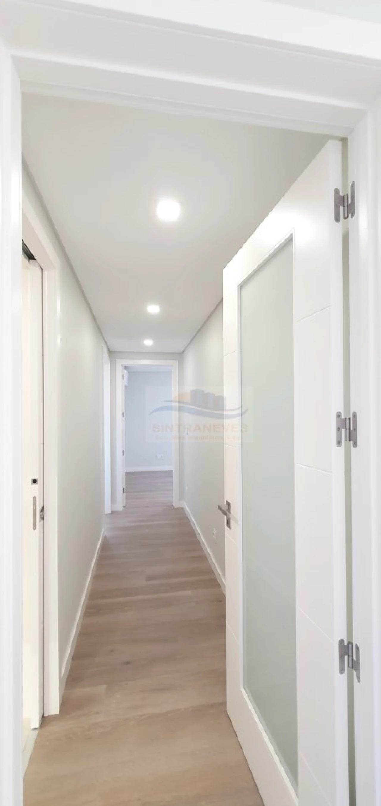Apartamento T2 para Venda em Loures Foto 12