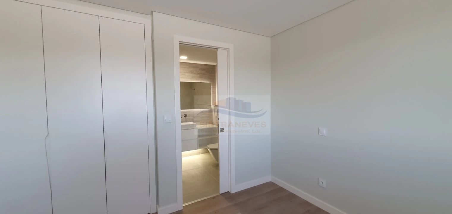 Apartamento T2 para Venda em Loures Foto 25