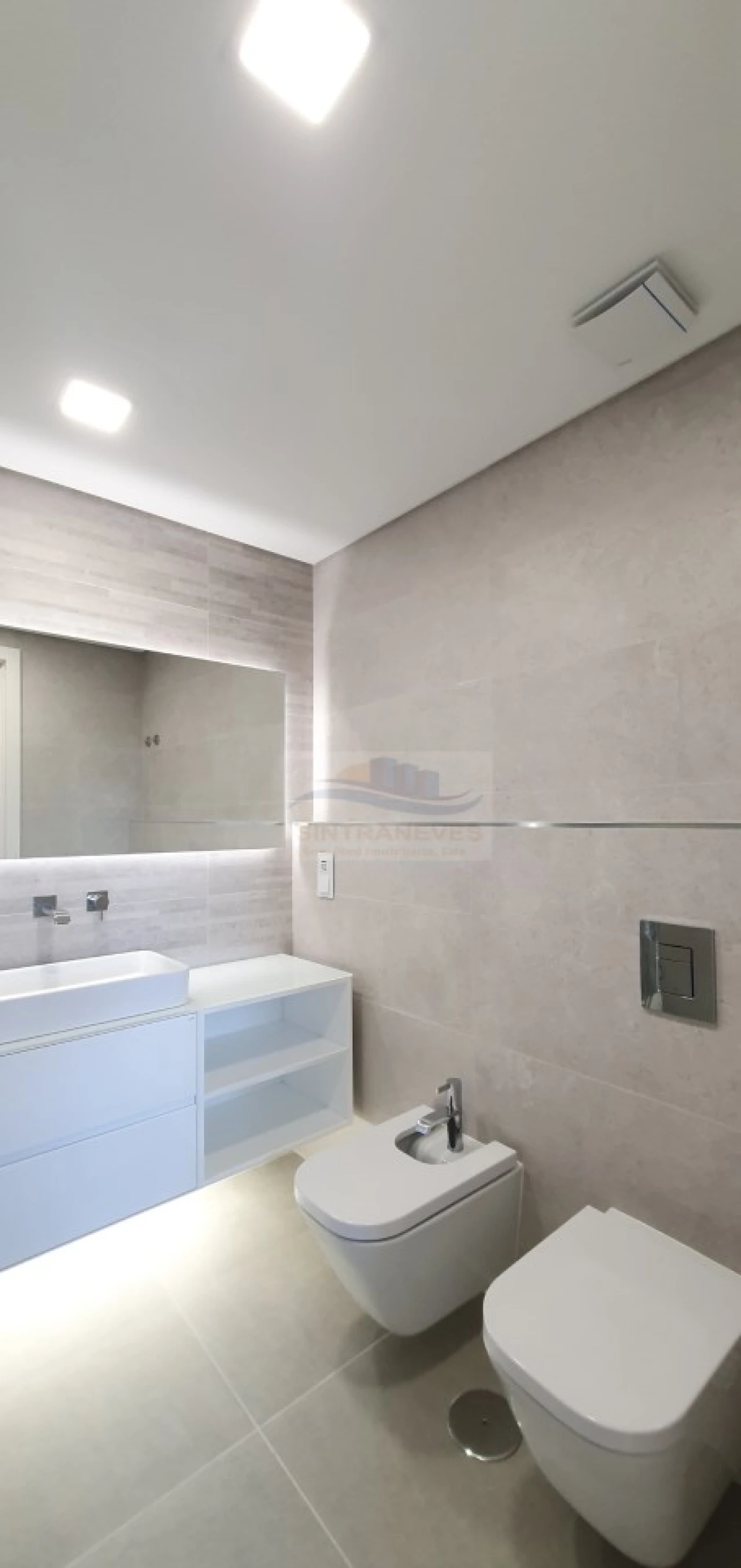 Apartamento T2 para Venda em Loures Foto 26