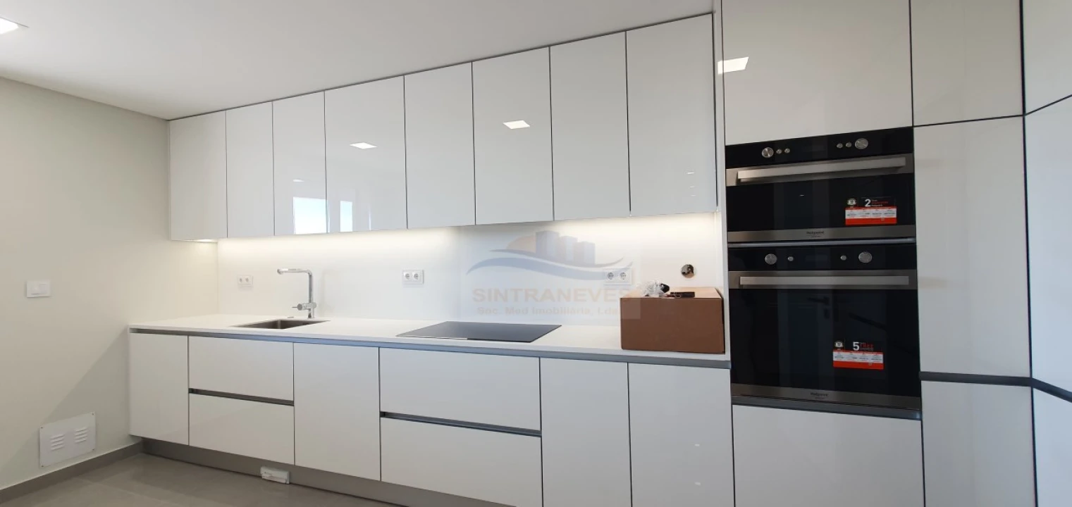 Apartamento T2 para Venda em Loures Foto 39