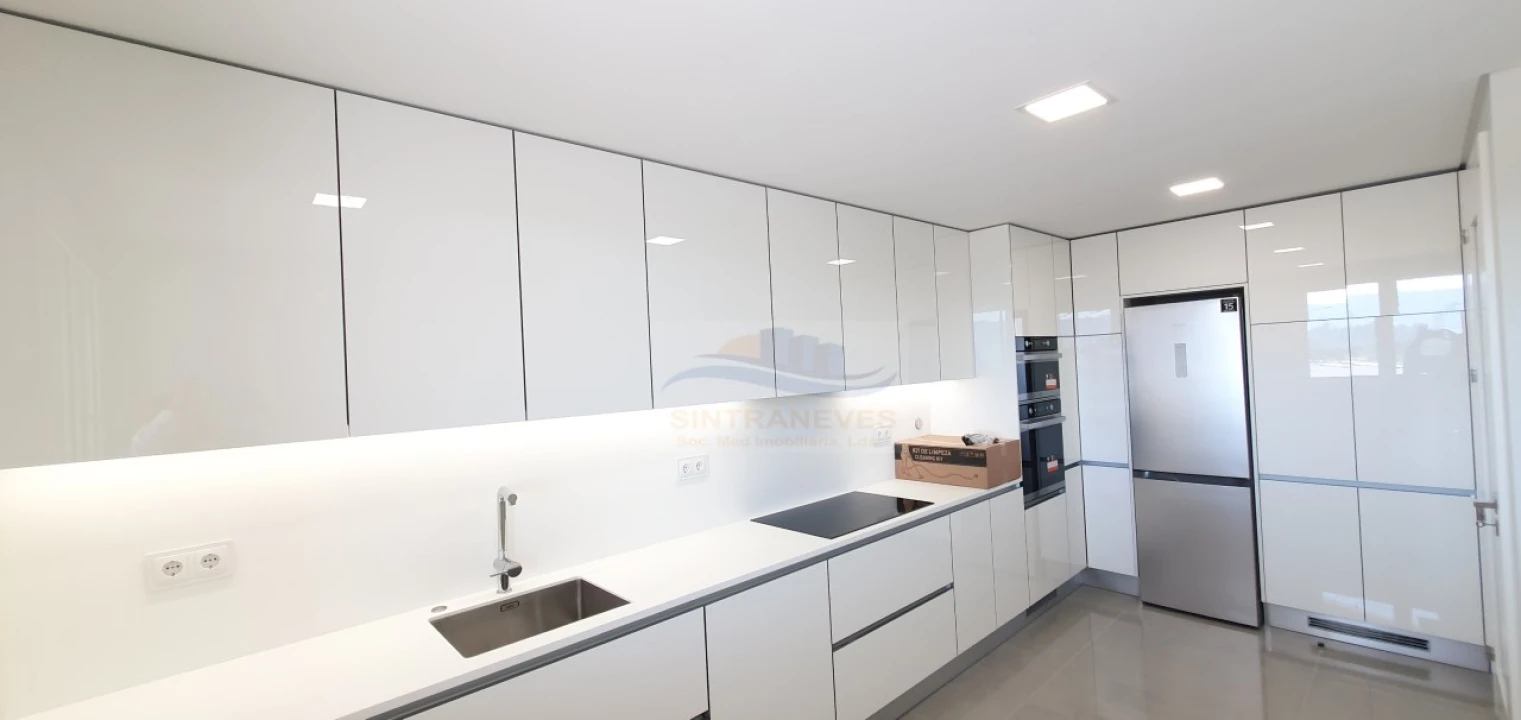 Apartamento T2 para Venda em Loures Foto 40