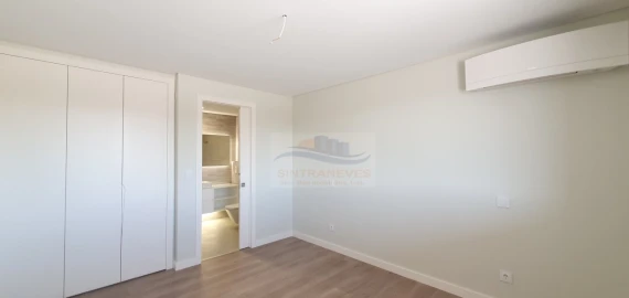 Apartamento T2 para Venda em Loures