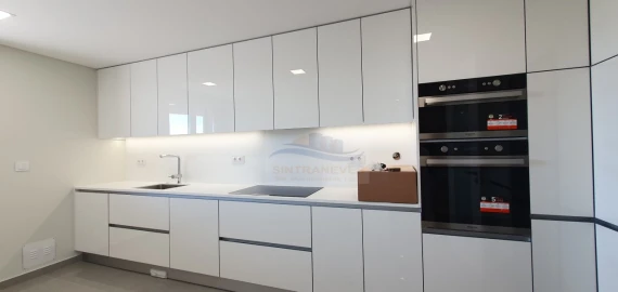 Apartamento T2 para Venda em Loures