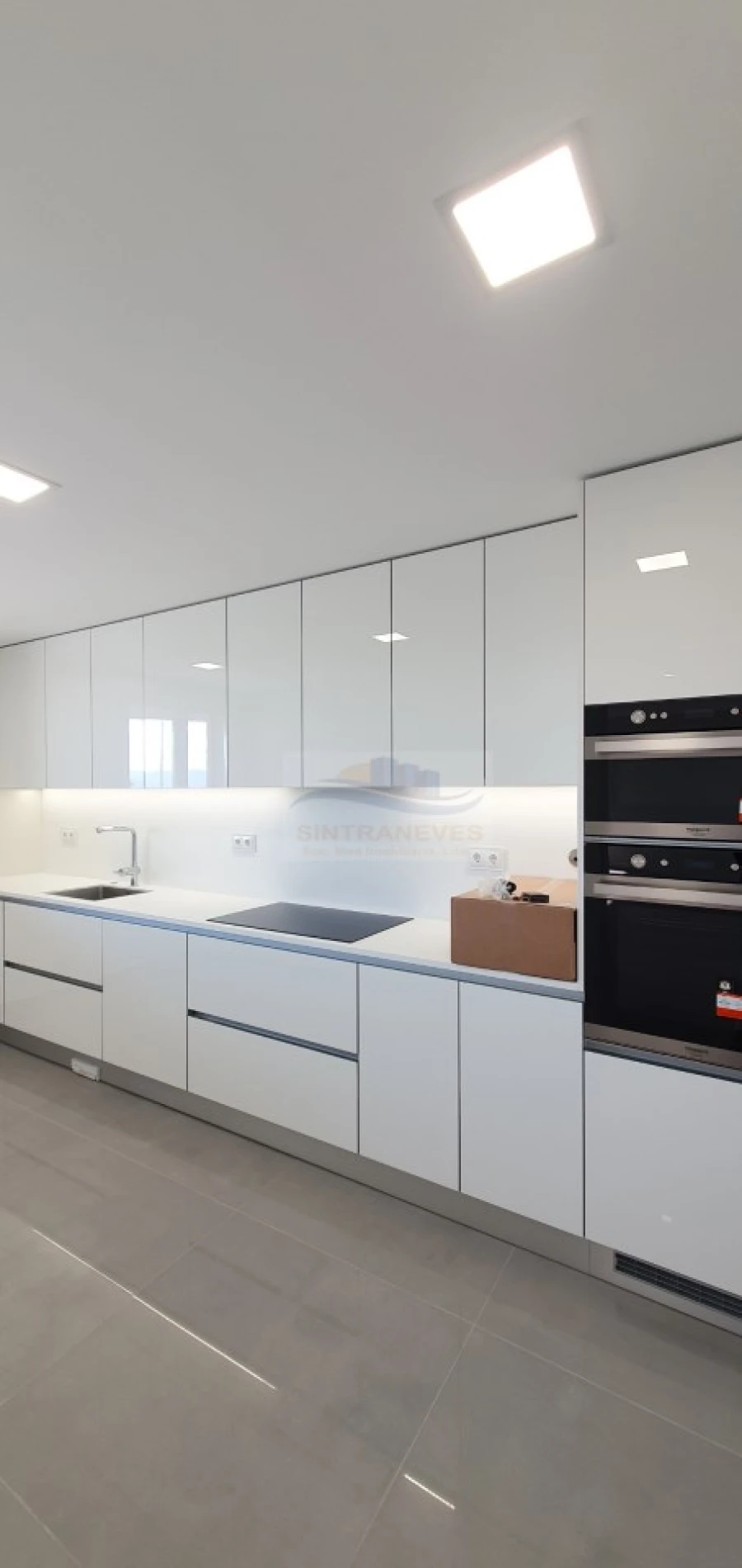 Apartamento T2 para Venda em Loures Foto 6